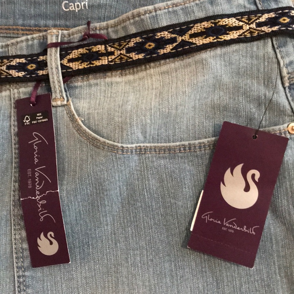 Capri pants denim